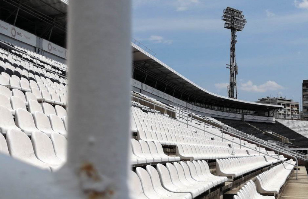 UEFA kaznila Partizan sa 70.000 evra i zatvaranjem dela tribina za 17.000 mesta