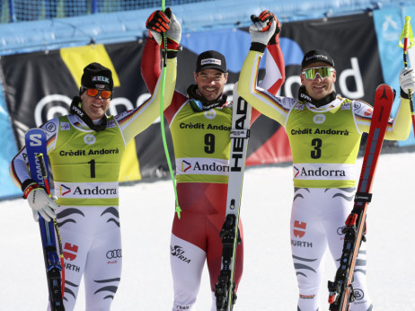 Austrijski skijaš Vinsent Krihmajer pobedio na poslednjem spustu sezone