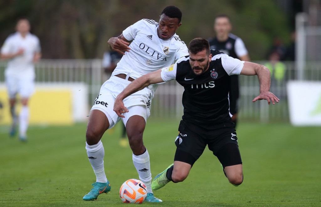 Mohamed Badamosi, fudbaler Čukaričkog, na pozajmici u Belgiji