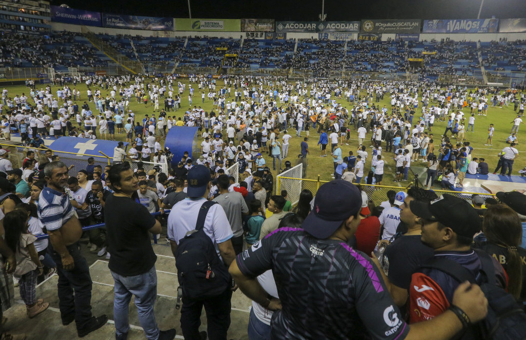 Velika tragedija u El Salvadoru: Zbog stampeda na stadionu poginulo 12 navijača