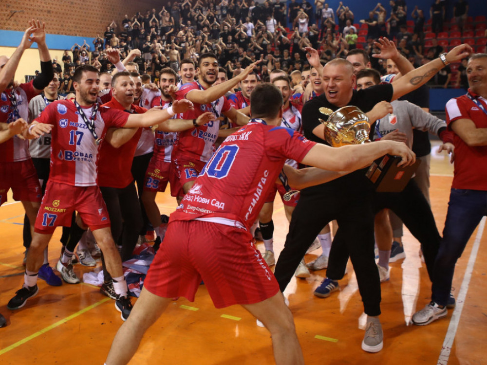 Vojvodina veliki korak bliže trofeju EHF kupa: Novosađani imaju zavidnu prednost posle prvog meča sa Nerbom