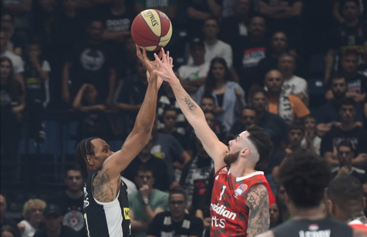 (KRAJ) Crvena zvezda - Partizan 91:78: Crveno-beli odbranili domaći teren, igraće se četvrta utakmica