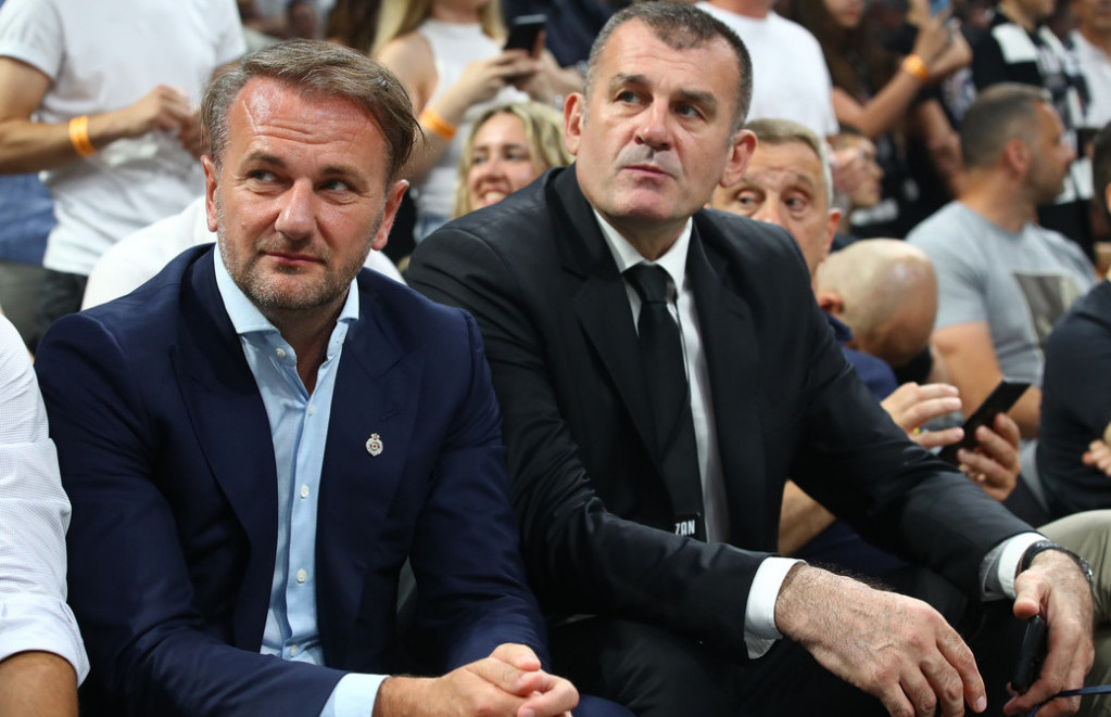 Ostoja Mijailović sa sportskim direktorom kluba Zoranom Savić