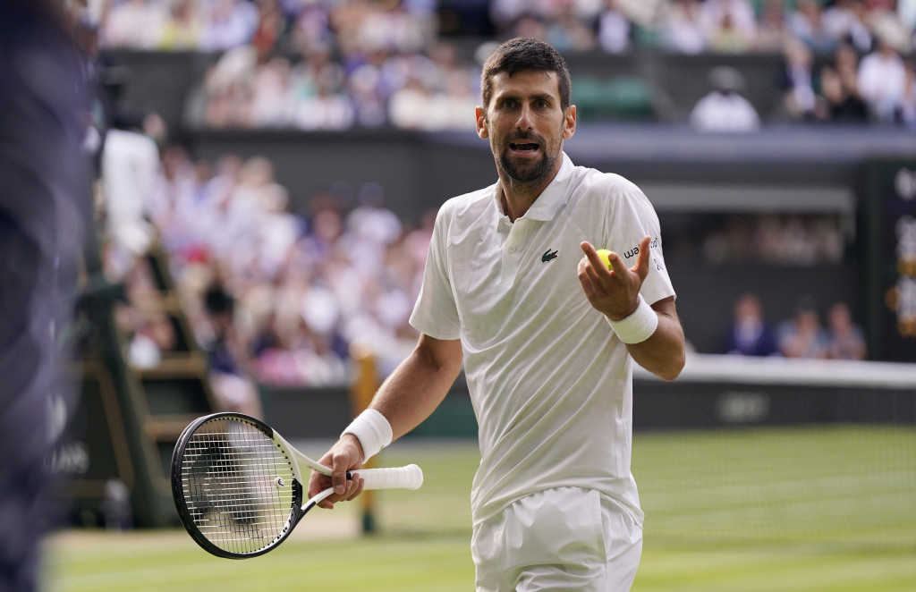 Novak smanjio zaostatak na ATP listi, ali odustao od učešća u Torontu