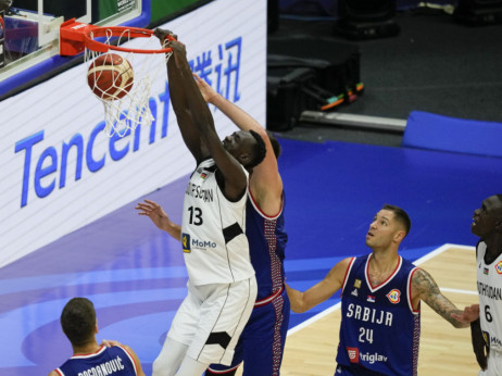 Srbija sa maksimalnim učinkom do druge runde Mundobasketa: Južni Sudan doživeo debakl u Manili!