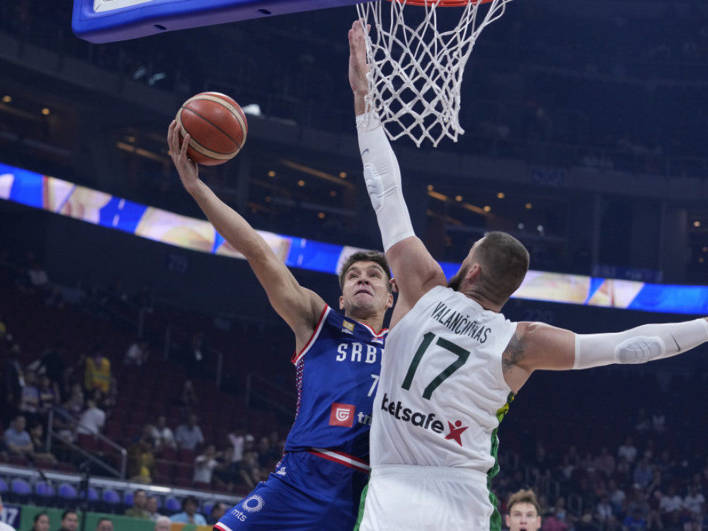 Igrali smo jedni za druge i verovali u pobedu, hvala Boriši što nam je dao snagu: Bogdan Bogdanović oduševljen plasmanom u polufinale