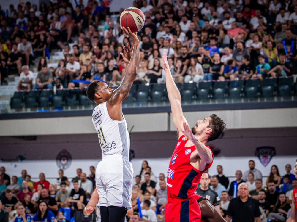 Partizan do vrha napunio koš CSKA