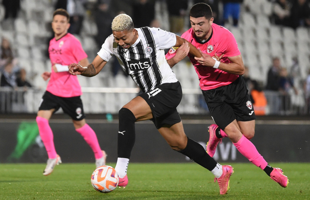 (KRAJ) Partizan - Voždovac 3:0: Saldanja sa penala stavio tačku na 11. uzastopni trijumf