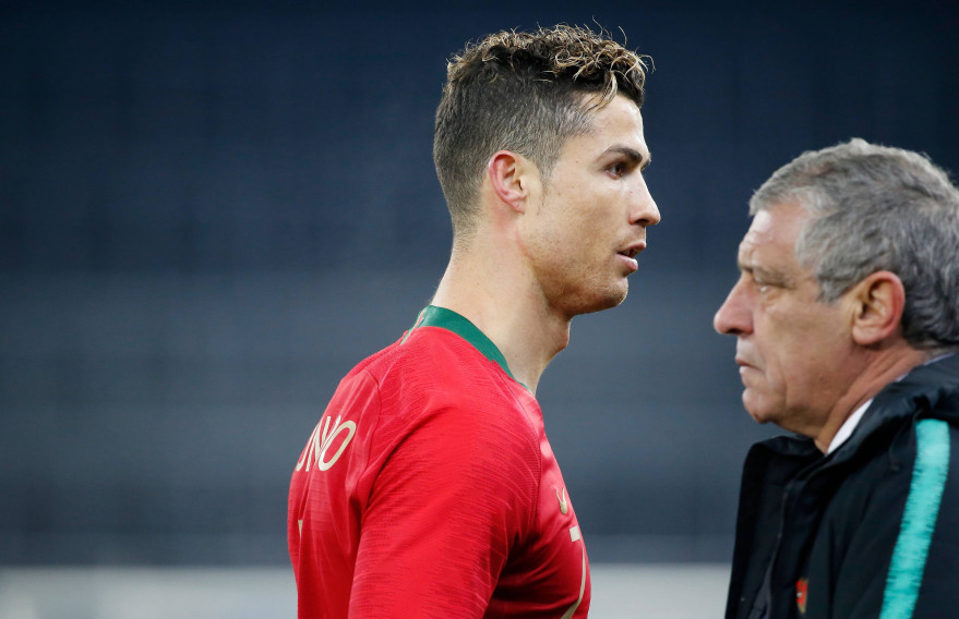 Bio mi je kao rođeni sin ili brat, ali nije razumeo izostavljanje iz tima: Fernando Santos otkrio sve detalje sukoba sa Kristijanom Ronaldom