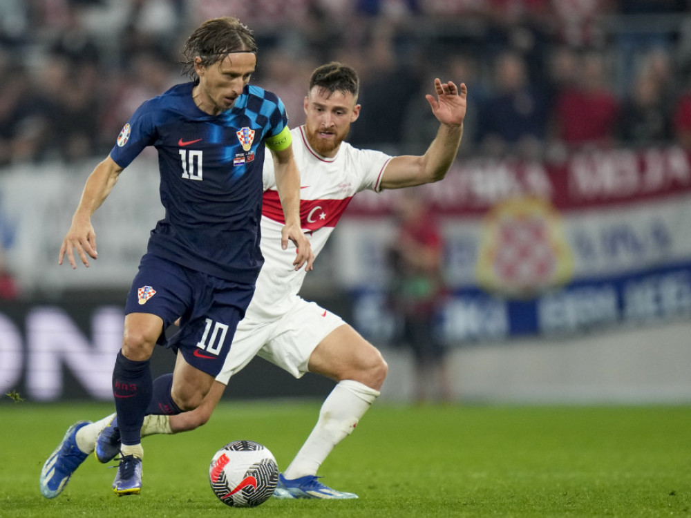 Luka Modrić na meču sa Turskom