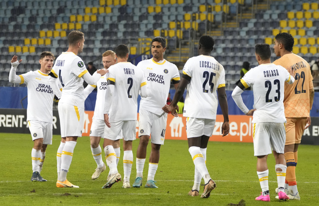 UEFA Liga konferencije: Makabi i Slovan u nokaut fazi, Klaksvik eliminisan, "petarda" Briža u Istanbulu