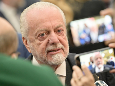 De Laurentis ne greši dva puta: Konteu ostavljeno da ispiše platu i ostane