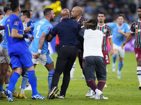 Felipe Melo tvrdi da nije on započeo incident sa igračima Sitija: Griliš je vikao  "ole" posle meča, a ja ne trpim nepoštovanje