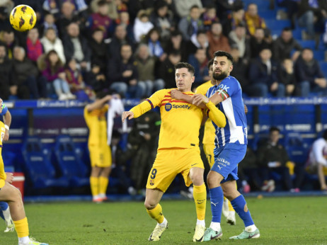 Barselona rutinski protiv Alavesa, Roke upisao novi gol u dresu katalonskog kluba