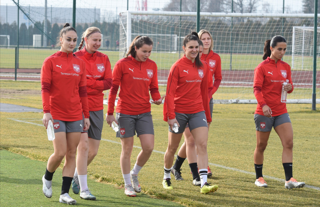 ženska fudbalska reprezentacija Srbije