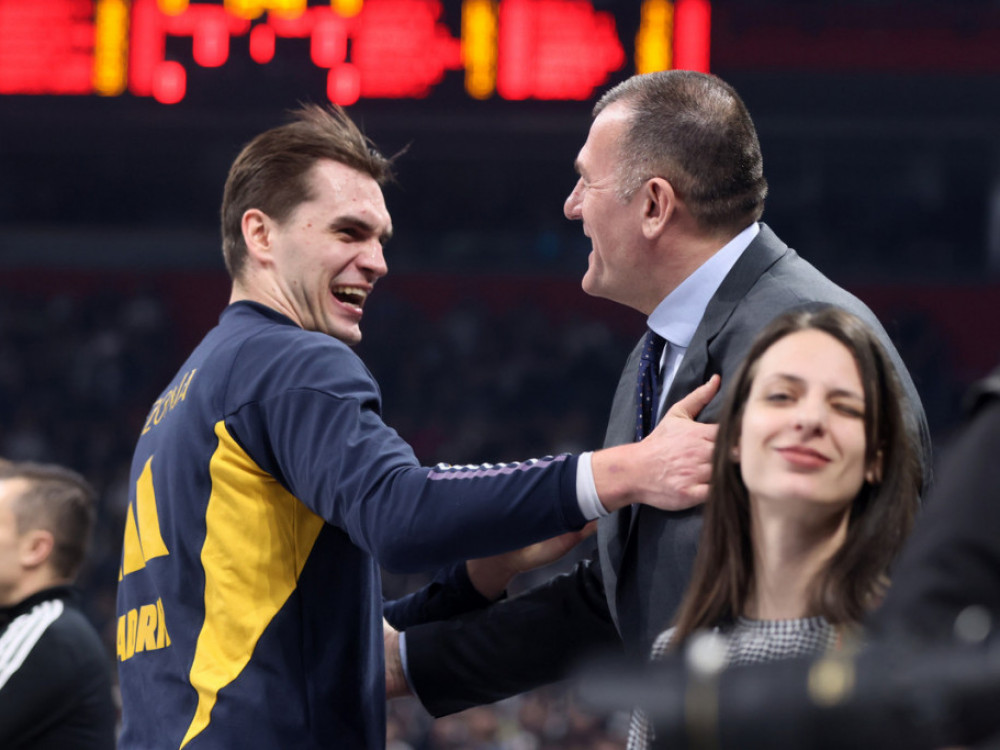 Mario Hezonja i sportski direktor Partizana