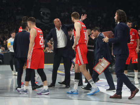 Oglasila se i Crvena zvezda posle prekida derbija