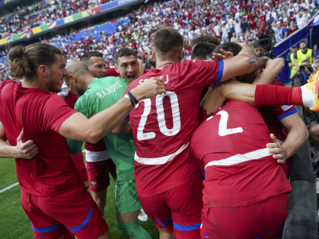 Ludnica u Minhenu, gol Luke Jovića iz drugog ugla: Od očaja do euforije