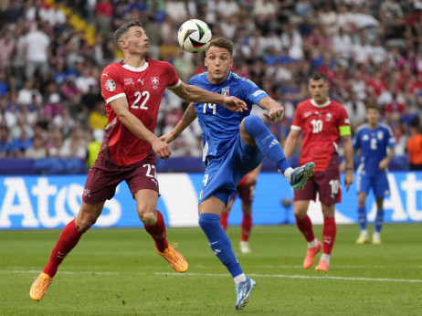 UEFA EURO (osmina finala): Švajcarska - Italija 2:0 (1:0)