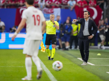 Vinćenco Montela ostaje selektor Turske do jula 2028.