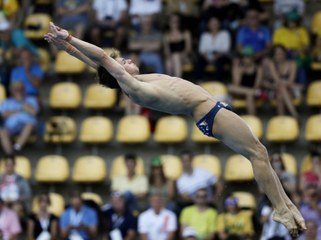 Tom Dejli peti put "izronio" medalju na Olimpijskim igrama: Hara bazenima, plete, hekla...