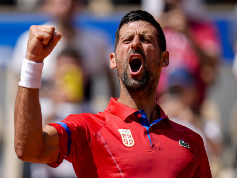 Biće sve teže i teže: Đokovića u borbi za olimpijsko polufinale čekaju Cicipas i vrućina