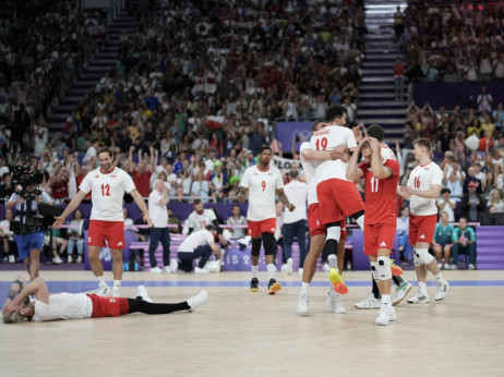 Nikola Grbić posle 44 godine uveo Poljsku u polufinale Olimpijskih igara: Slovenije nije imala šanse