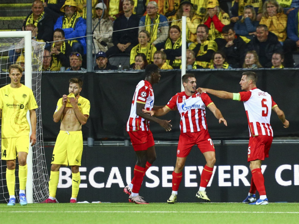 Fudbaleri Crvene zvezde i Bode Glimta, u prvom meču plej-ofa za Ligu šampiona