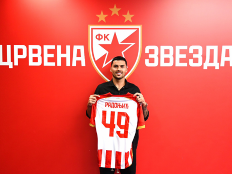 Nemanja Radonjić na promociji u Zvezdi: Gladan sam trofeja