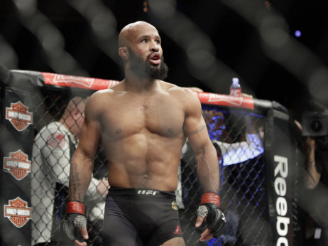 "Mighty Mouse" otišao u legendu: Povukao se jedan od najvećih MMA boraca svih vremena