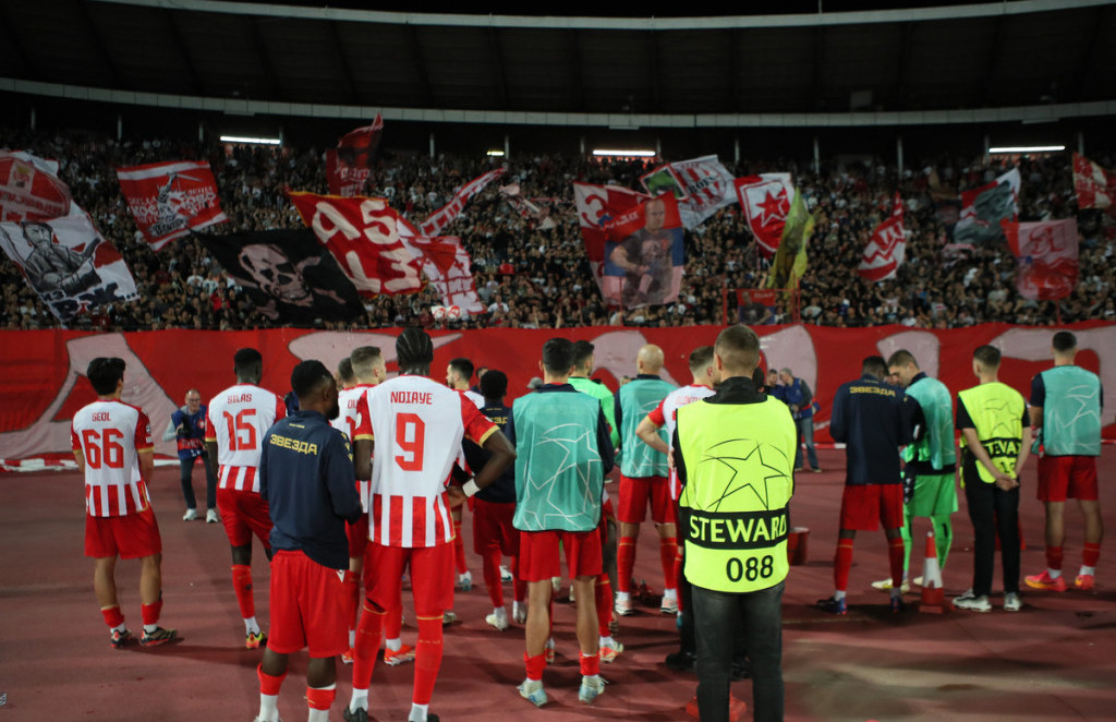 Navijači Crvene zvezde će pratiti utakmicu preko video-bima sa stadiona "Rajko Mitić"