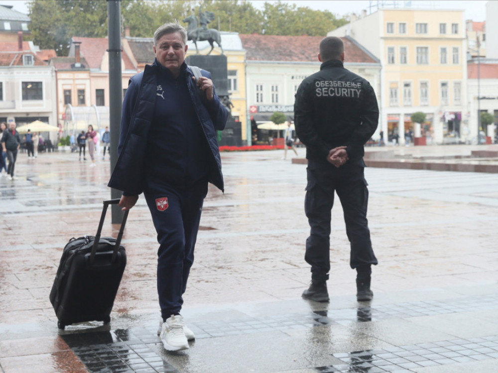 Dragan Stojković, selektor Srbije, 100.000 putnik sa aerodroma u Nišu