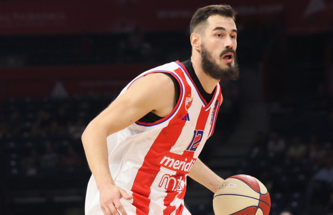 Nikola Kalinić, košarkaš Crvene zvezde