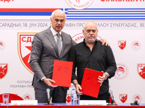 Crvena zvezda i Olimpijakos slave 30 godina prijateljstva