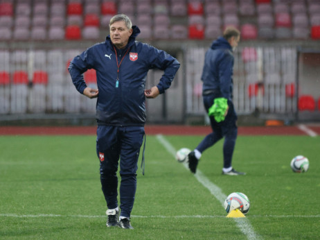 Reprezentacija Srbije odradila trening u Nišu na stadionu "Čair"