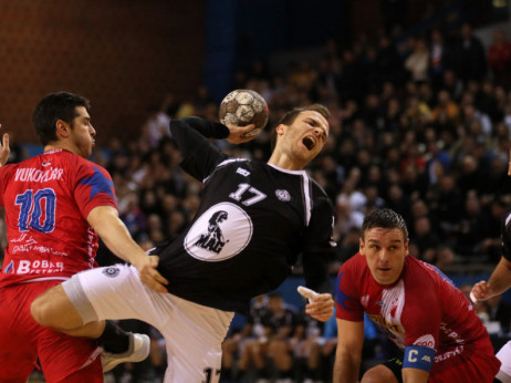 Rukometni "večiti derbi" na TV Arena sport: Partizan kao gost favorit u "Šumicama"