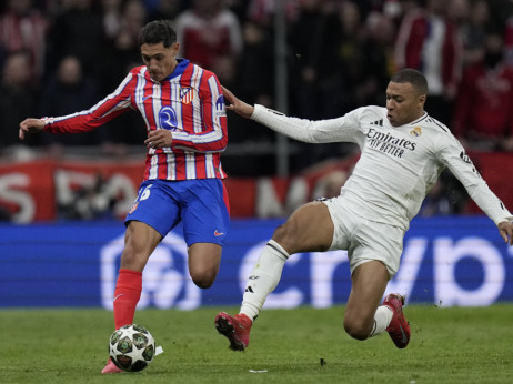 (UŽIVO) Atletiko Madrid - Real Madrid 1:0, Arsenal - PSV 2:2, Aston Vila - Klub Briž 3:0