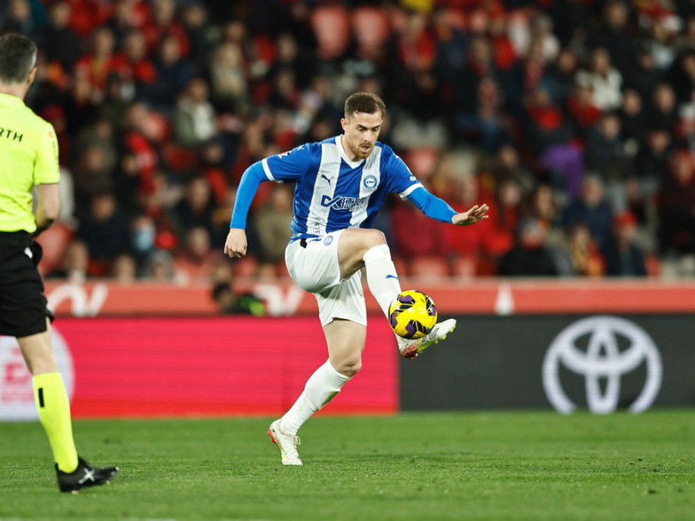 Toni Martinez, fudbaler Alavesa, strelac u remiju sa Las Palmasom