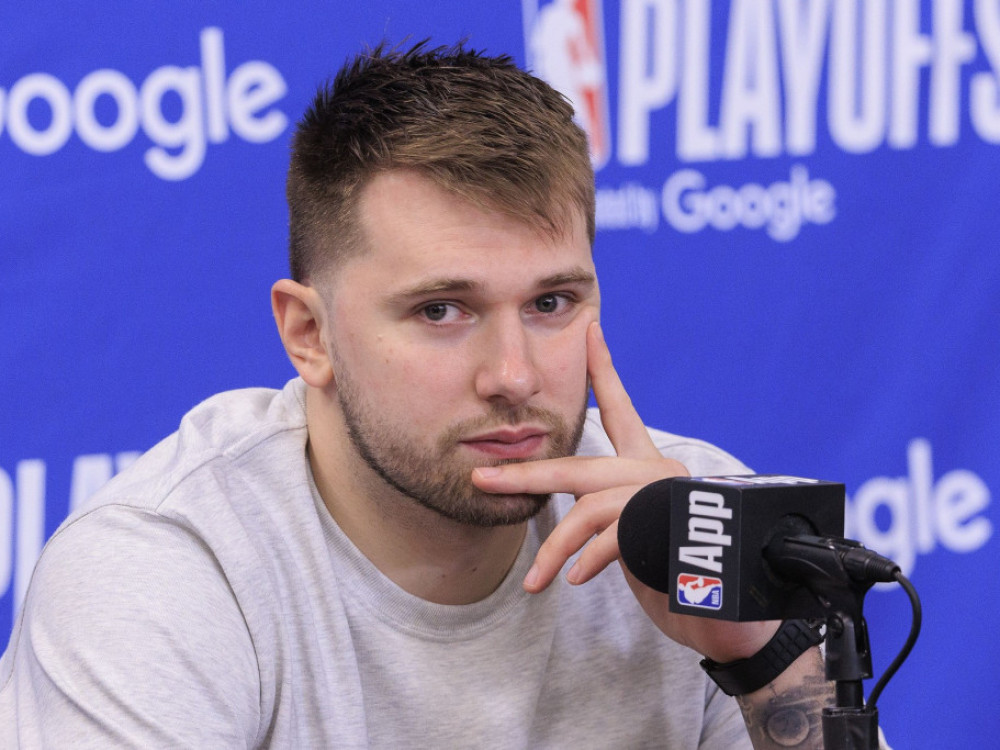 Luka Dončić na pres konferenciji Lejkersa