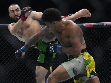 UFC šampion EKSLUZIVNO za Arenu pred odbranu titule u Montrealu: Svet će videti najbolju verziju Belala Muhameda!