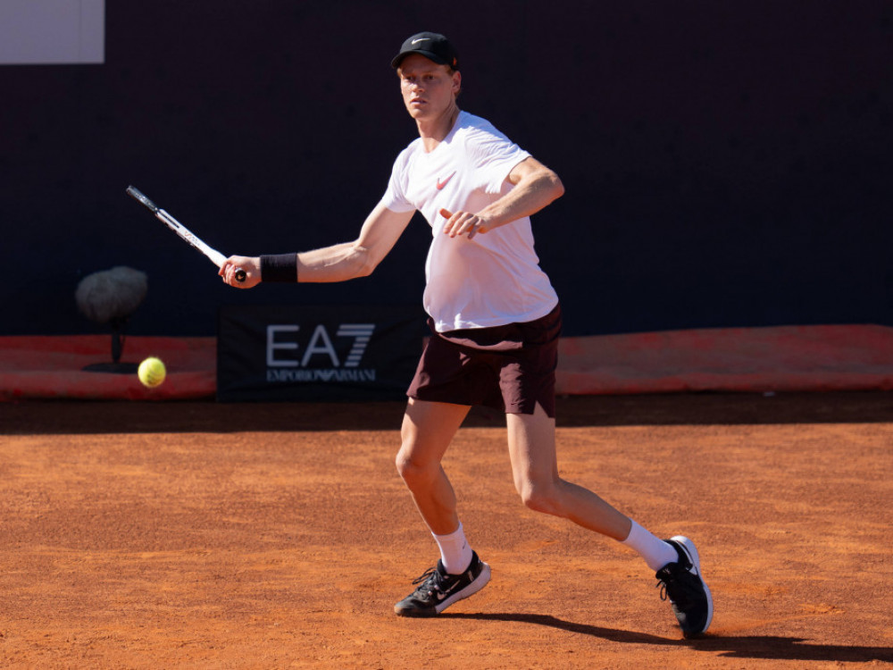 Janik Siner, italijanski teniser, tokom povratničkog turnira u Rimu