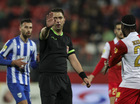 Veliko priznanje za Fudbalski savez Srbije: Momčilo Marković u VAR sobi tokom finalne utakmice Lige šampiona za žene