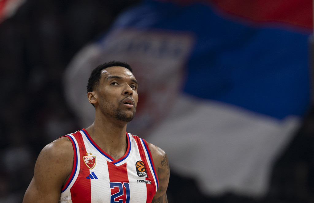 Džoel Bolomboj je uspešno operisan u Americi