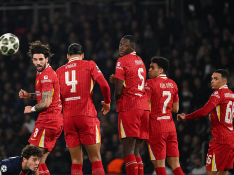 Liverpul se plaši ponavljanja situacije sa Arnoldom: Real se nameračio na još jednog defanzivca