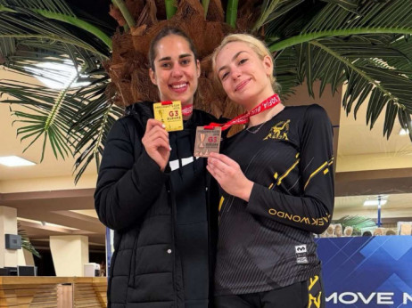 Sjajan uspeh srpskih tekvondistkinja na President kupu: Zlato za Aleksandru Perišić, pet medalja za seniorke!