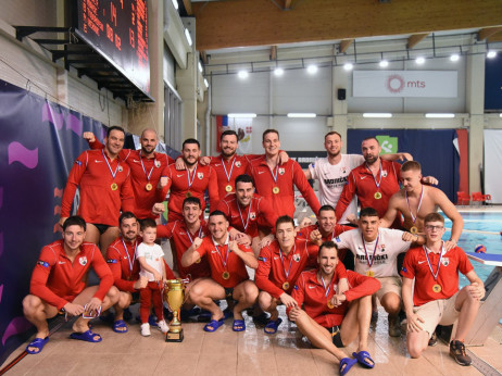 Prokuvao bazen u Kragujevcu: Radnički je šampion Srbije!