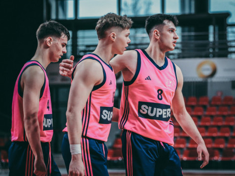 Kiks Mege na startu završnog turnira juniorske Evrolige: Veliki poraz od Olimpije iz Milana