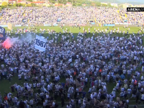 (VIDEO) Trofejni helikopter sleteo u Rijeku: Hajduk i Dinamo kunu golmana Slavena!