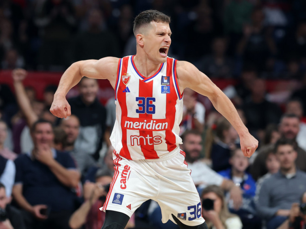 Nemanja Nedović u dresu Crvene zvezde