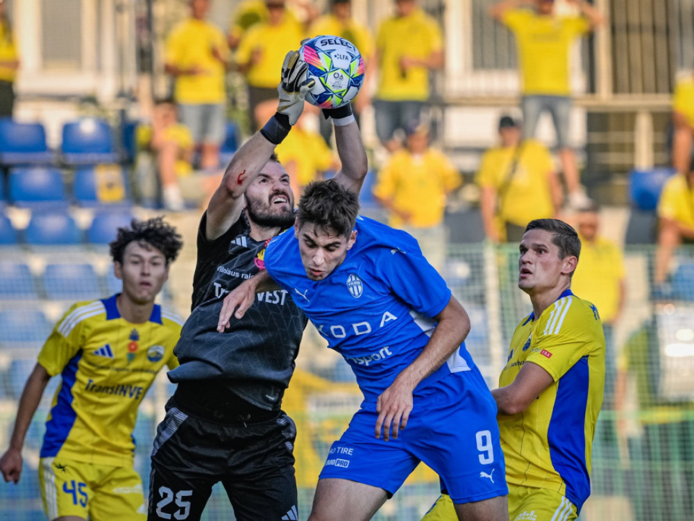 Stefan Čupić, srpski čuvar mreže